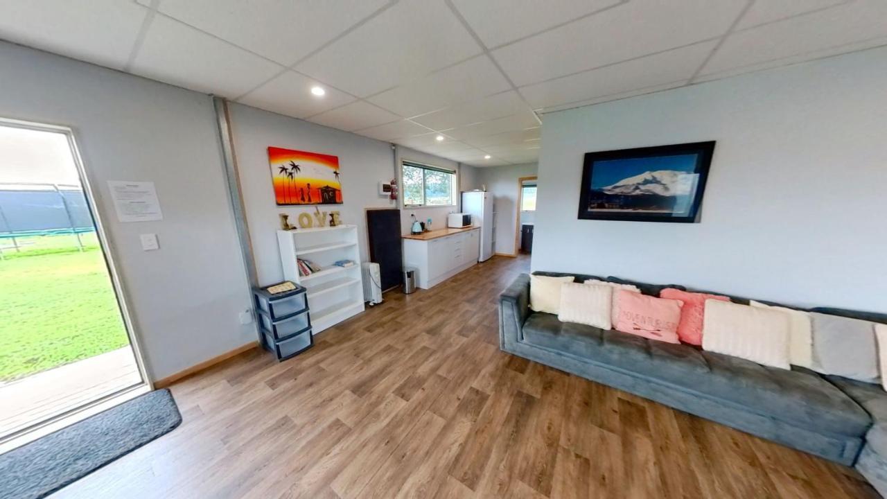 Full Holiday Home To Yourself, Up To 21 Guests Atiamuri Exterior photo